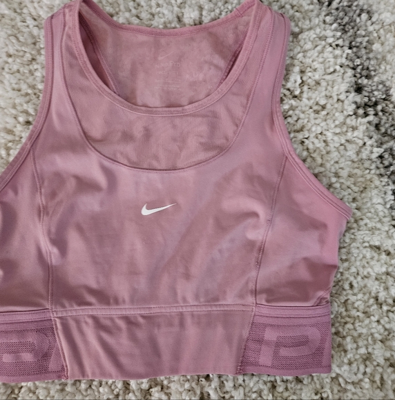 Nike Blush Pink Sports Bra - Picture 1 of 4